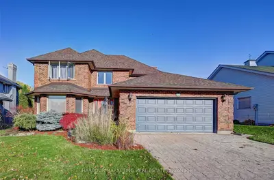 23 Blackfoot Place, Woodstock, On N4t 1e1
