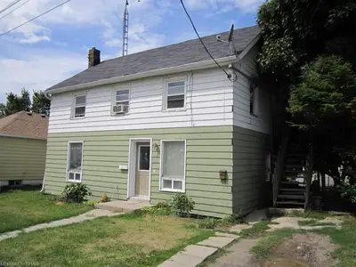 64 Harcourt Street, Port Hope, ON L1A 1M4