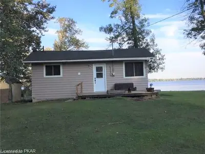 27 MURIEL'S LANDING Road, Curve Lake First Nation 35, ON K0L 1T0