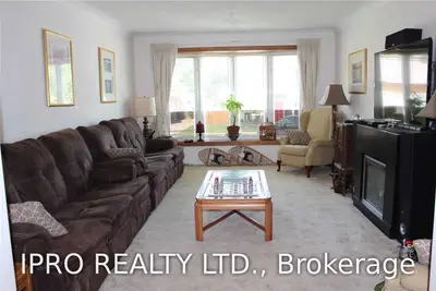 174 Dill Street, Bracebridge, ON P1L 1E6