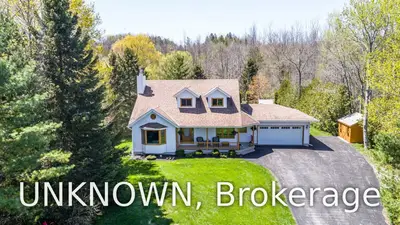 474 Balmy Beach Road, Georgian Bluffs, On N4k 5n4