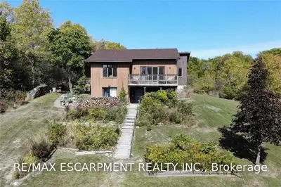 64 Kincardine Street, Haldimand, ON N3W 1E3