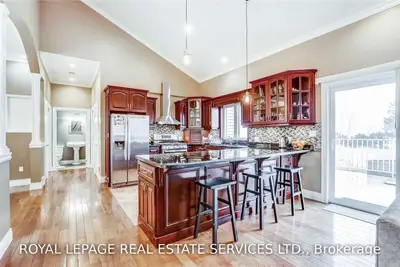 992 Hutchinson Drive, Haldimand, ON N1A 2W7