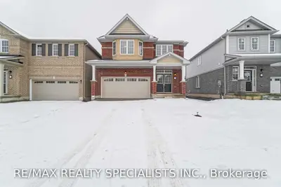 115 Longboat Run, Brantford, ON N3T 0R8