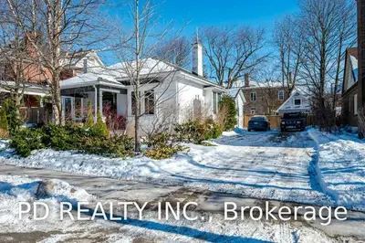 386 Downie Street, Peterborough, On K9h 4j3