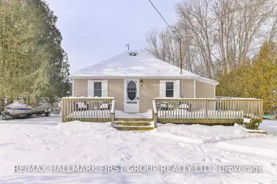 6 Cosy Cove Lane, Tweed, On K0k 3j0