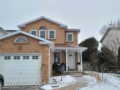 14 Quinlan Drive, Port Hope, ON L1A 4H4