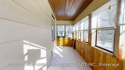 52 QUEEN Street, Kawartha Lakes, ON K7V 1G2