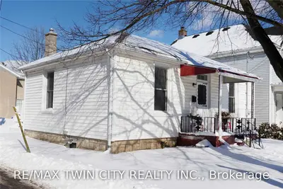 118 Wellington Street, Cambridge, ON N1R 3Y9