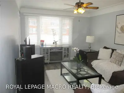 68 Fennell Avenue E, Hamilton, ON L9A 1R8