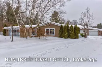 505 SANDARASKA Road, Kawartha Lakes, ON L0A 1K0