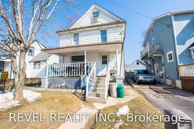 94 CROWLAND Avenue, Welland, ON L3B 1W9