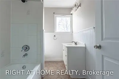 31 Edward Street, Brantford, ON N3S 1V2