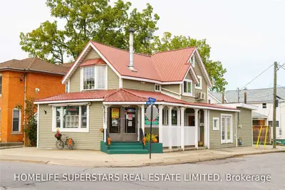 98 West Main Street Street N, Welland, ON L3C 5A1