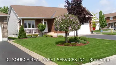 4 LA PRAIRIE Street, Russell, ON K0A 1W0