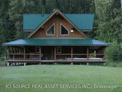 6180 Kitchener Road, Out of Area, BC V0B 1W1