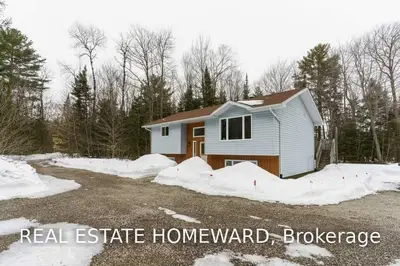 323 LYNX LAKE Road, Huntsville, ON P1H 2J3