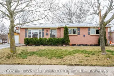 15 OAK Street, Kawartha Lakes, ON K9V 5L9