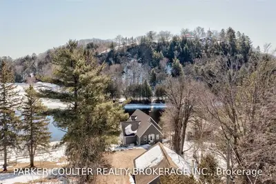 1 LAKE Drive, Huntsville, ON P1H 1G1