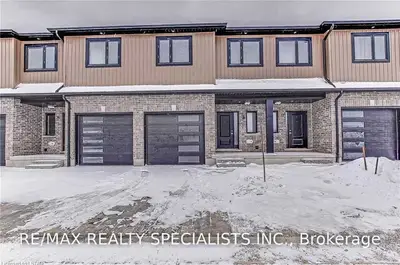811 SARNIA Road 34, London North, ON N6H 0K3