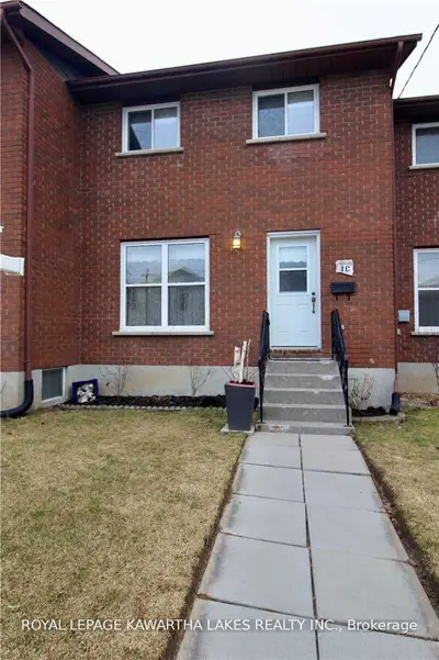 1 Caroline Street C, Kawartha Lakes, On K9v 1t2