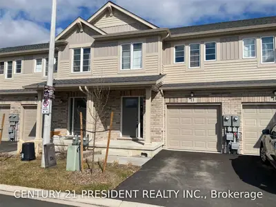 7945 Oldfield Road 11, Niagara Falls, ON L2G 0Z4