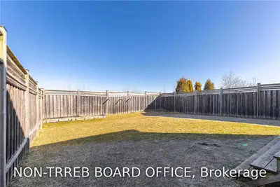 1833 DEVOS Drive, London North, ON N5X 0G1