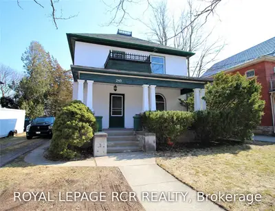 245 Lowther Street S, Cambridge, ON N3H 1Y6