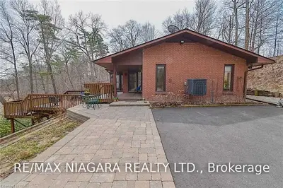 4093 Ninth Street, Lincoln, ON L2R 6P9