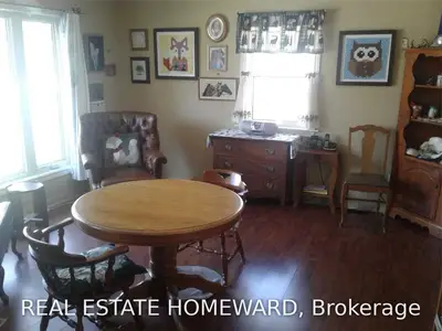 210 Birmingham Street W, Wellington North, ON NOG 2L1