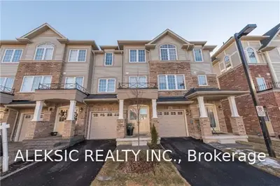 39 Mayland Trail, Hamilton, ON L8J 0G4