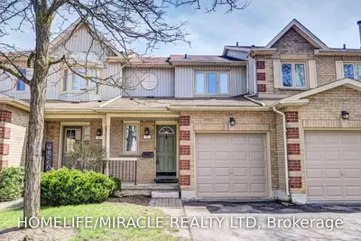 302 College Avenue W 21, Guelph, On N1g 4t6