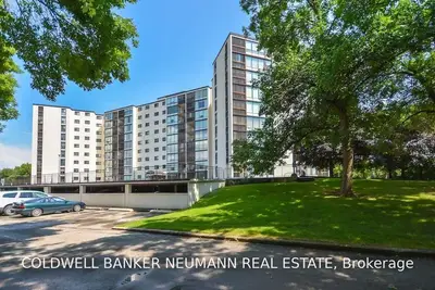 19 Woodlawn Road E 604, Guelph, ON N1H 7B1
