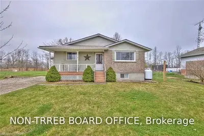 3268 Lakeshore Road, Haldimand, ON N1A 2W8