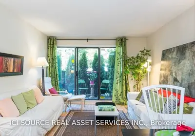 15020 North Bluff Road 102, Out of Area, BC V4B 5A4
