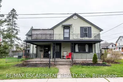 25 Shotwell Street, Welland, ON L3C 1N7