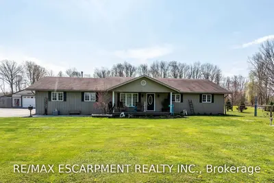 219 Hendershot Avenue, Haldimand, ON N1A 3B4