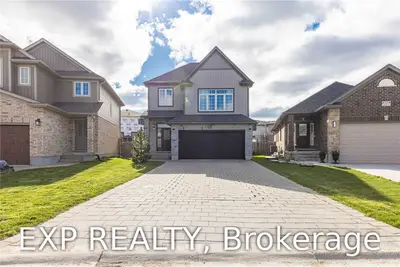 3313 CASSON Way, London South, ON N6L 0B9
