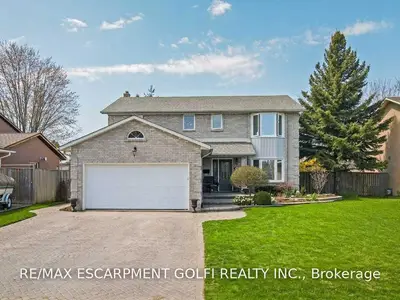 59 Briarsdale Crescent, Welland, ON L3C 6S7