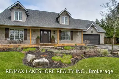 15 Theresa Street, Hamilton Township, ON K9A 4J7