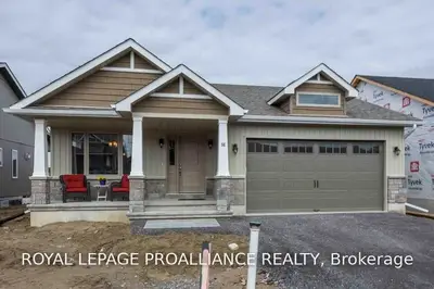 38 FARRINGTON Crescent, Prince Edward County, ON K0K 2T0