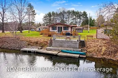32 Rebecca Road, Westport, ON K0G 1X0