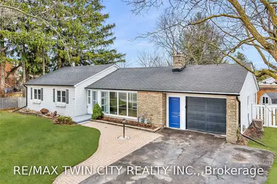 1025 Queens Boulevard, Kitchener, ON N2M 1B8