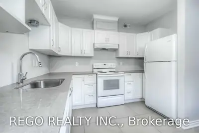 58 Beverly Street 105, Cambridge, ON N1R 3Z7