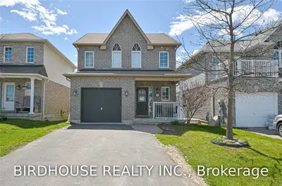 57 Truax Street, Kawartha Lakes, On K9v 0e3
