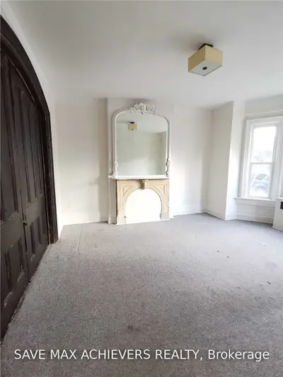 214 Mary Street 1, Hamilton, ON L8L 4W1