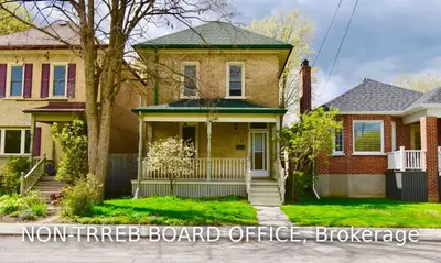 35 Dennistoun Avenue, Peterborough, On K9h 5p8