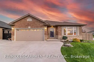2 Bonnie Drive, Haldimand, ON N0A 1H0