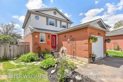 12 Northview Heights Court, Cambridge, ON N1R 8J1