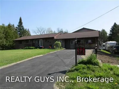 215 Eastwood Road, Selwyn, On K9j 6x3